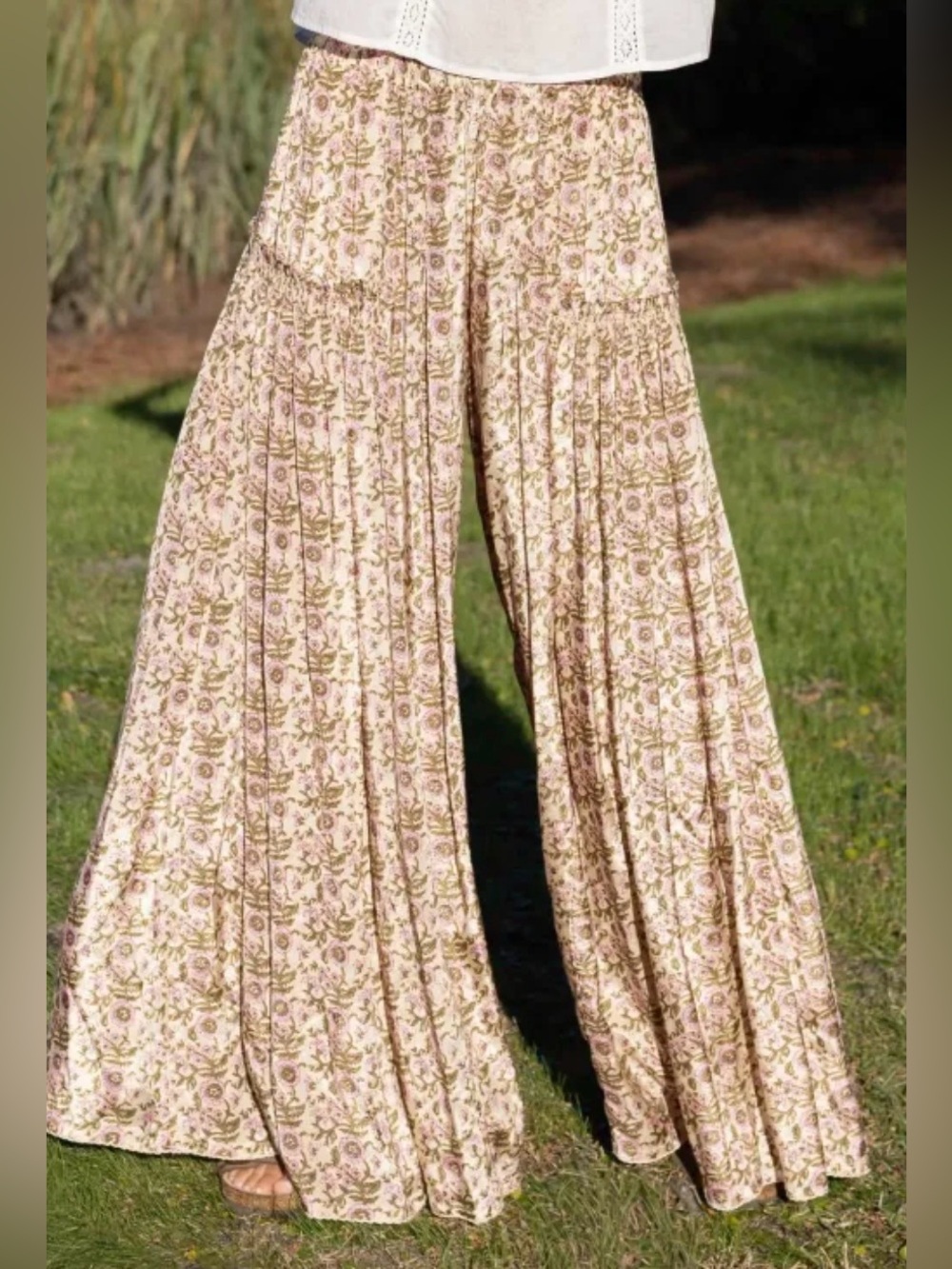 Natural Life Margaux wide leg pants in cream vine floral